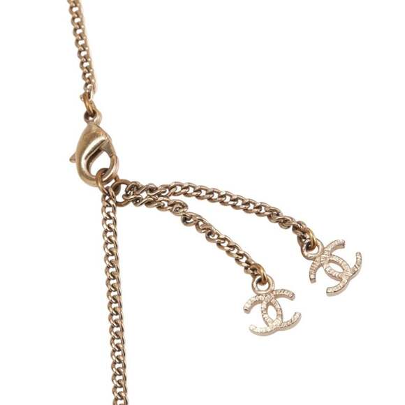 CHANEL Gold Pearl Necklace